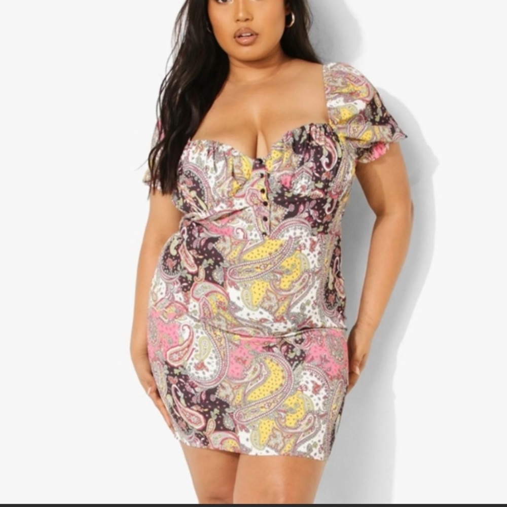Boohoo Paisley Puff Sleeve Dress